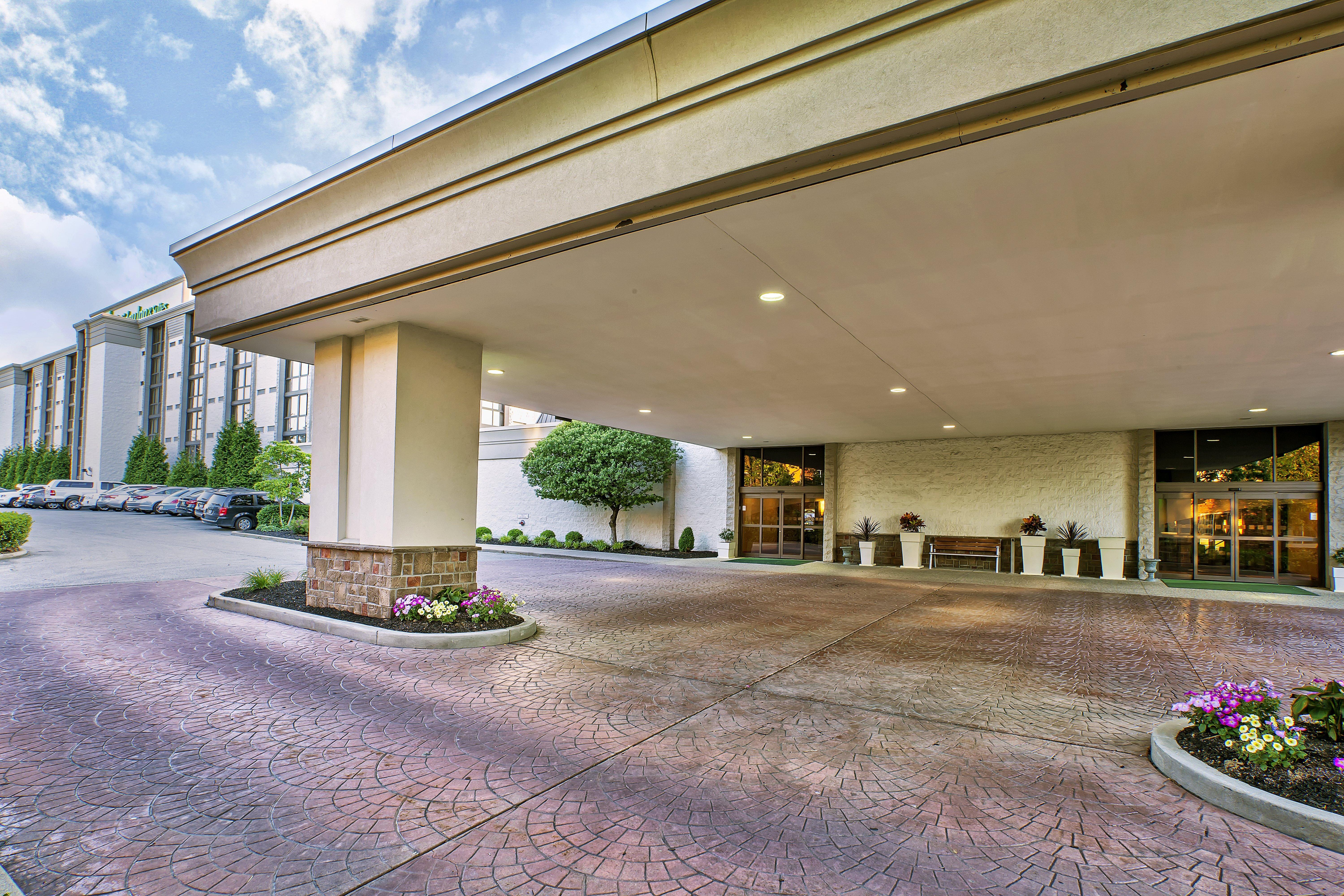 Holiday Inn Cincinnati-Eastgate By Ihg Екстериор снимка